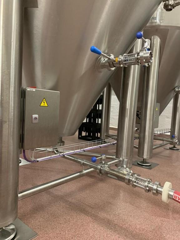 Cylindrical-conical fermentation tank