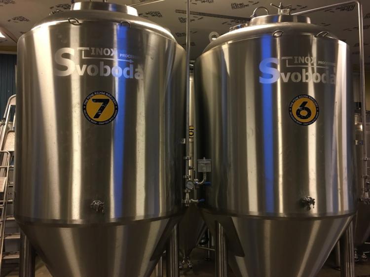 Cylindrical-conical fermentation tank