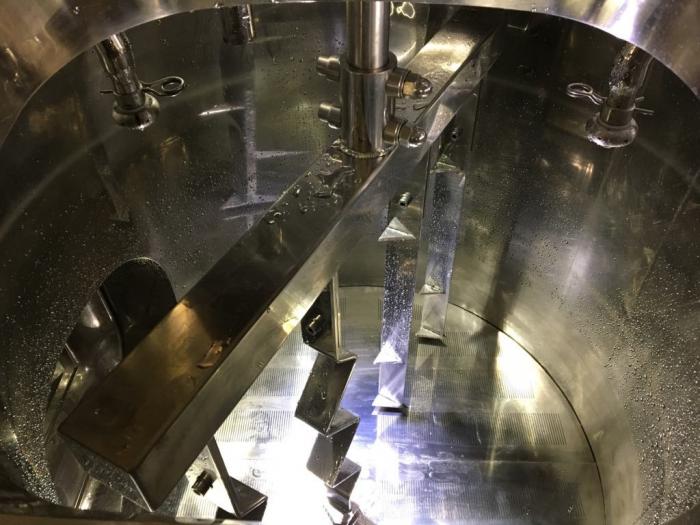 Lauter tun